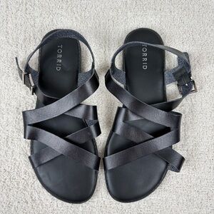 Torrid Sandals Womens 10.5WW Black Criss Cross Gladiator Ankle Strap Flats